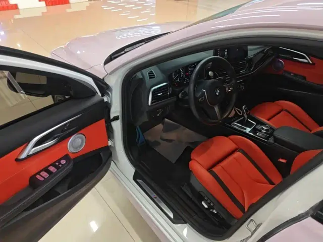 BMW 1 Series — Фото автомобиля 11