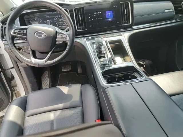 GAC Trumpchi M8 — Фото автомобиля 9