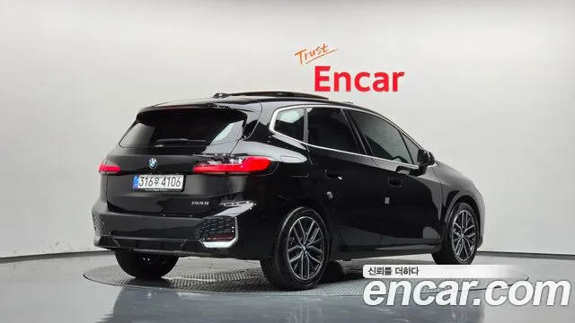 BMW 2 Series U06 — Фото автомобиля 2