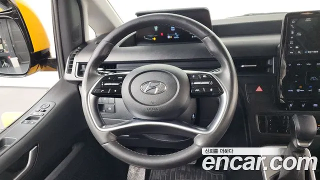 Hyundai Staria Staria 4WD Школьный автобус — Фото автомобиля 13