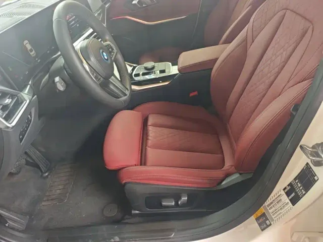 BMW i3 — Фото автомобиля 14