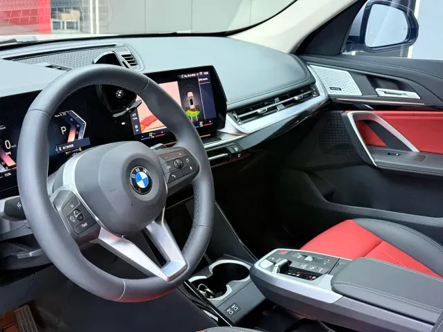 BMW X1 — Фото автомобиля 5