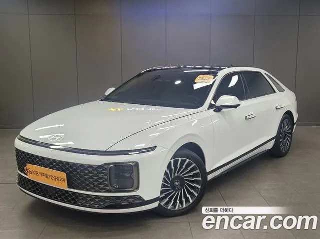 Фотография автомобиля — Hyundai Grandeur GN7
