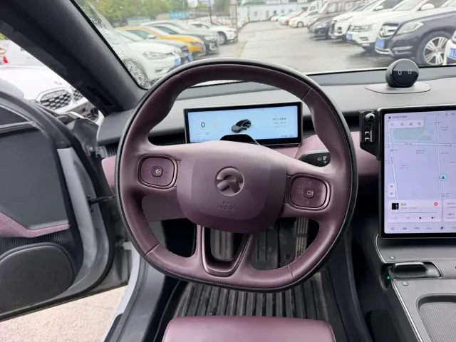 Nio ET5 Touring — Фото автомобиля 11