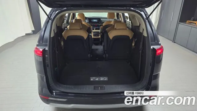 Kia Canival Carnival 4 поколение Дизель 9 мест Prestige — Фото автомобиля 20
