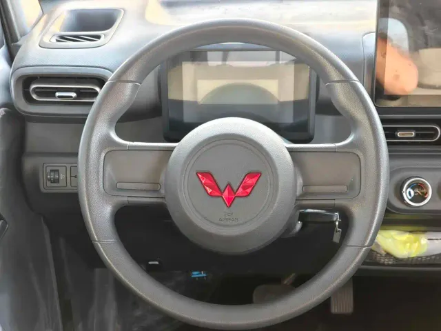 Wuling Zhiguang NEV — Фото автомобиля 14