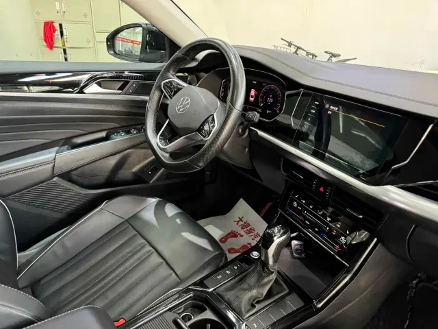 Volkswagen Passat — Фото автомобиля 6