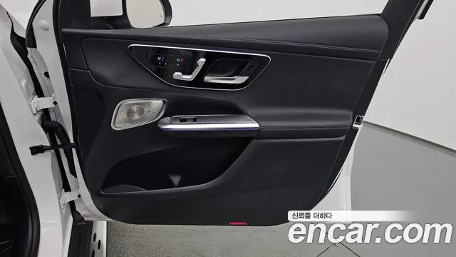 Mercedes-Benz GLC-Class — Фото автомобиля 14