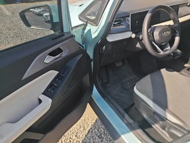 Geely Geometry E Firefly — Фото автомобиля 15