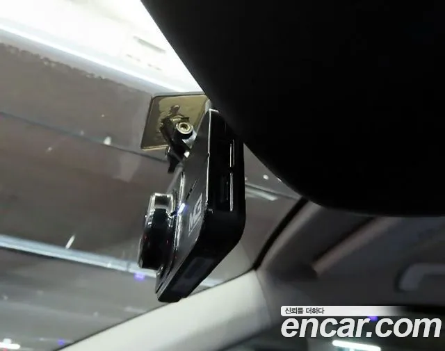 Renault-KoreaSamsung QM6 Новый QM6 2.0 GDe RE Signature 2WD — Фото автомобиля 18