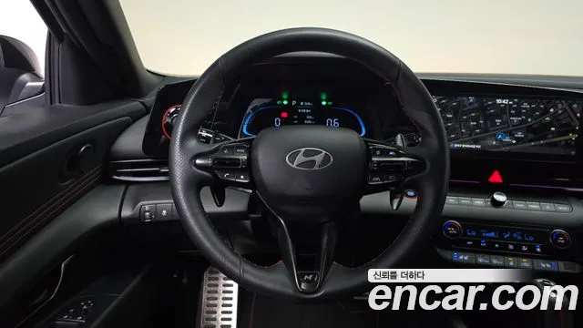 Hyundai AVANTE Новый Avante (CN7) — Фото автомобиля 10