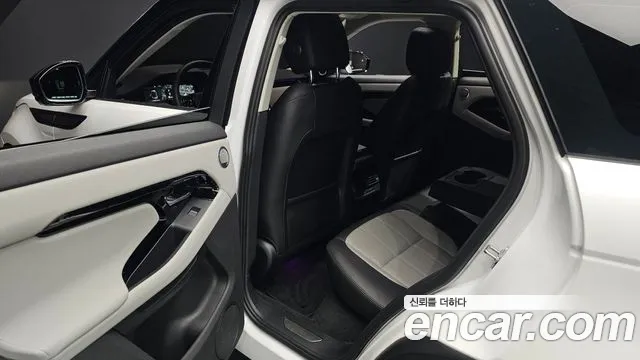 Land Rover Range Rover Evoque — Фото автомобиля 3