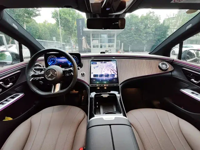 Mercedes-Benz Mercedes-Benz EQE 2025 500 4MATIC Pioneer — Фото автомобиля 10