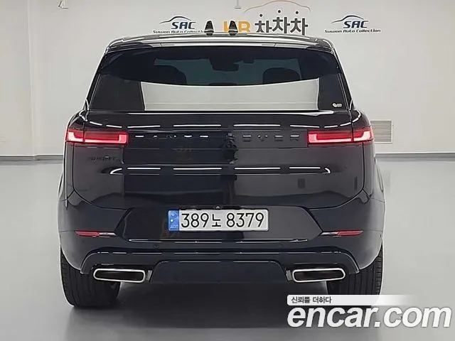 Land Rover Range Rover Sport — Фото автомобиля 3