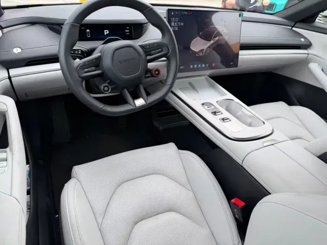Xiaomi SU7 — Фото автомобиля 3