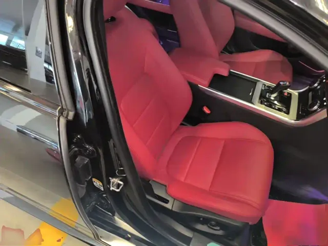 Jaguar XEL — Фото автомобиля 24