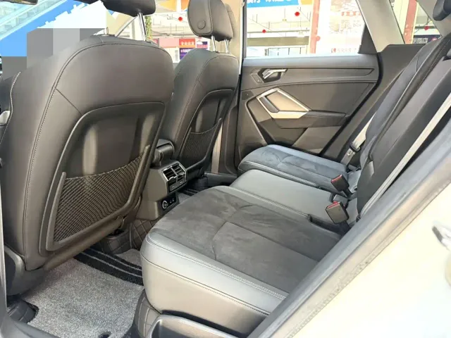 Audi Q3 — Фото автомобиля 9