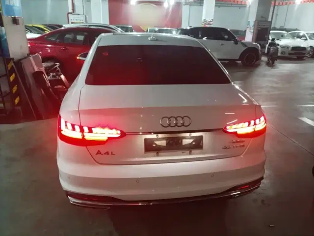 Audi A4L — Фото автомобиля 3