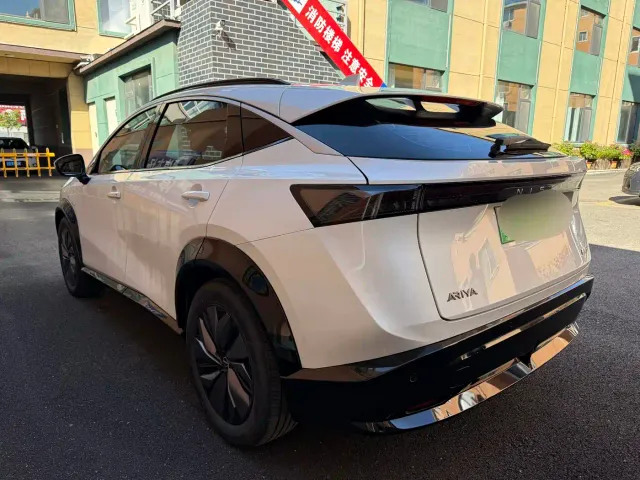 Nissan Ariya — Фото автомобиля 6