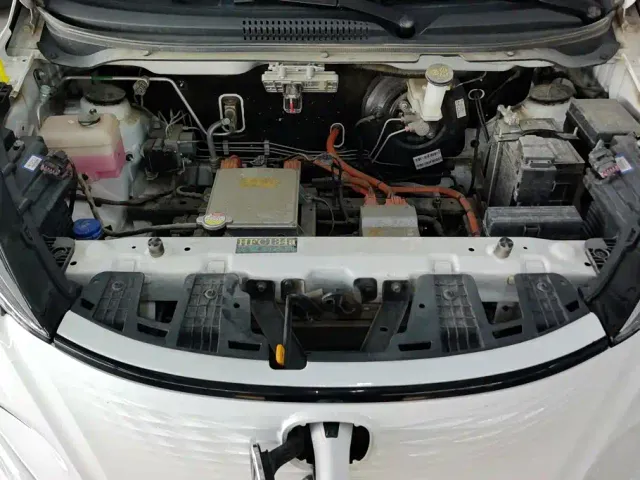 Changan Benben E-Star — Фото автомобиля 10