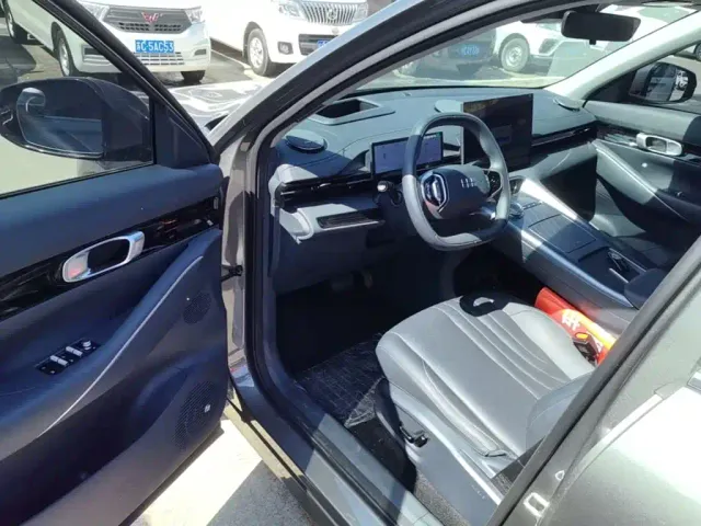 Geely Galaxy E5 — Фото автомобиля 15
