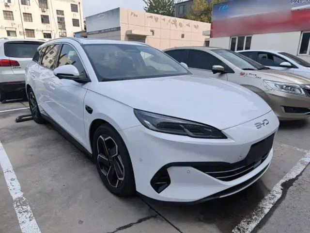 BYD Seal 06 DM-i Touring 2025 DM-i 150KM Flagship — Фото автомобиля 3