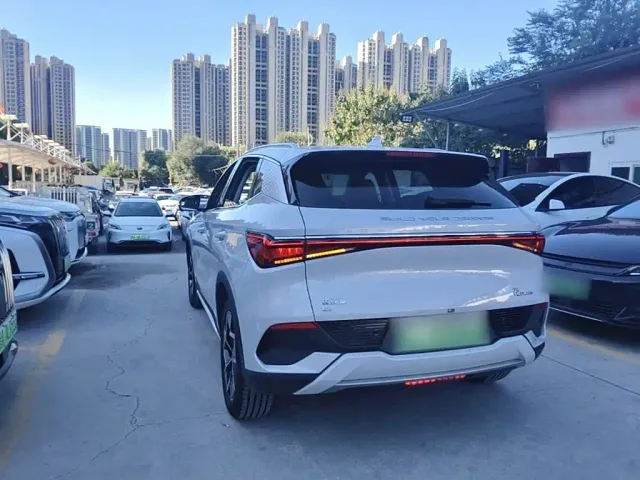 BYD Yuan PLUS — Фото автомобиля 4