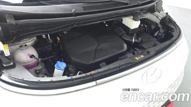 Hyundai Staria Staria Tourer 11 мест — Фото автомобиля 5