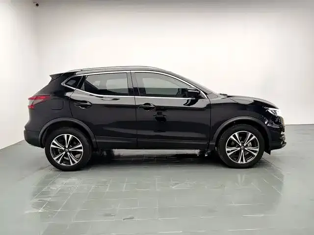 Nissan Qashqai — Фото автомобиля 8