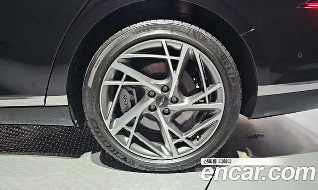 Genesis G90 RS4 — Фото автомобиля 6