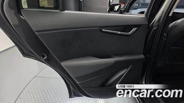 Kia Niro New — Фото автомобиля 14