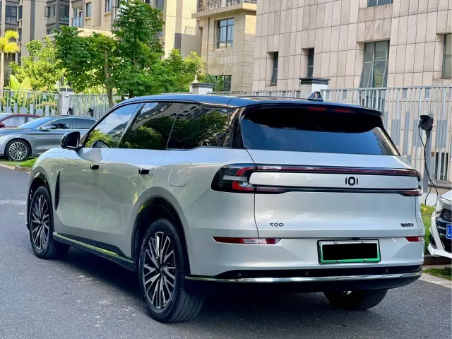Changan Qiyuan Q07 — Фото автомобиля 7