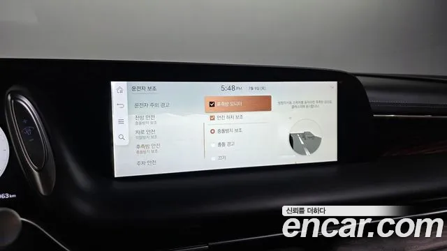 Genesis G90 Бензин 3.5 турбо AWD — Фото автомобиля 16