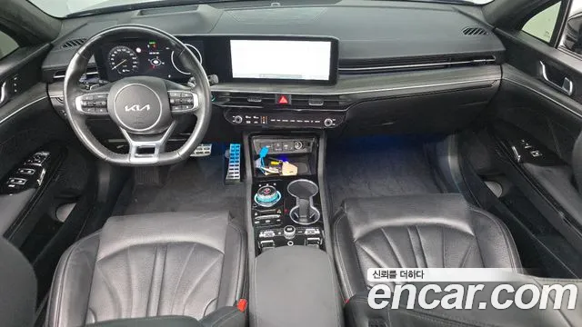Kia K5 Generation 3 — Фото автомобиля 10