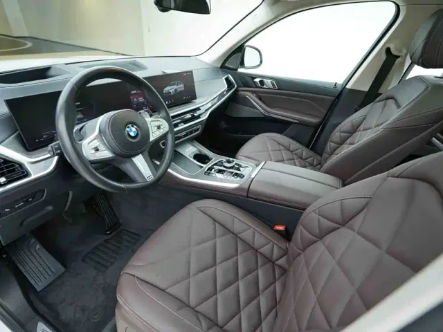 BMW X5 — Фото автомобиля 10