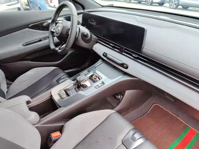 GAC Trumpchi Emkoo — Фото автомобиля 11