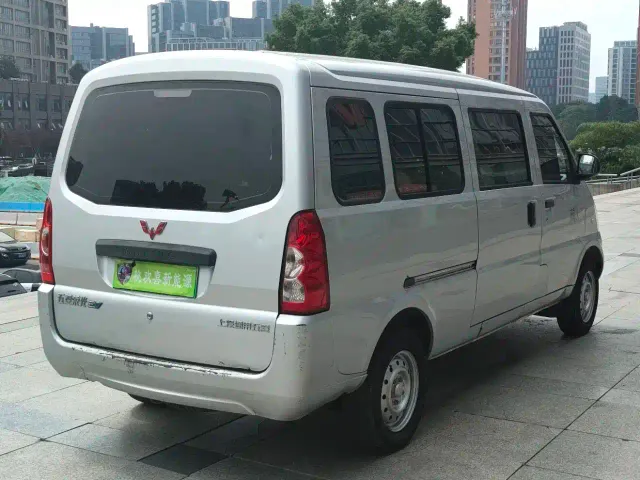 Wuling Rongguang EV — Фото автомобиля 7