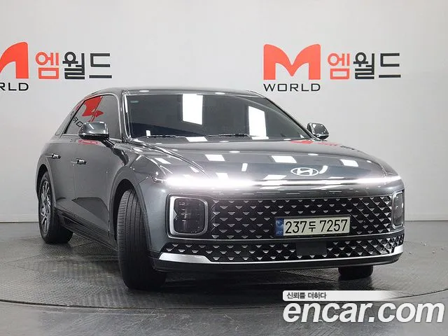 Hyundai Grandeur GN7 — Фото автомобиля 3