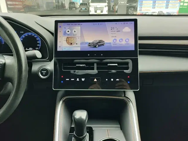 Toyota Avalon 2024 Model Hybrid 2.0L Prestige Edition — Фото автомобиля 12