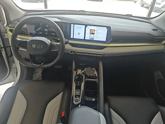 Geely Binyue — Фото автомобиля 9