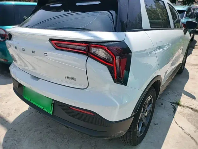 Geely Geometry E Firefly — Фото автомобиля 7