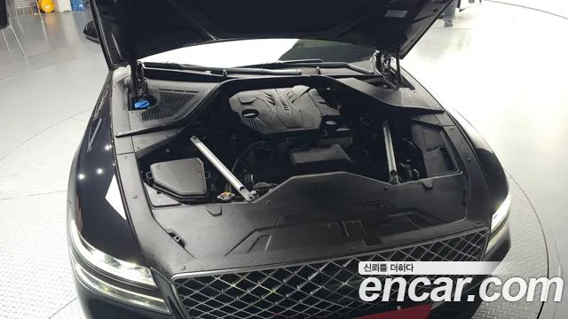 Genesis G80 RG3 — Фото автомобиля 9