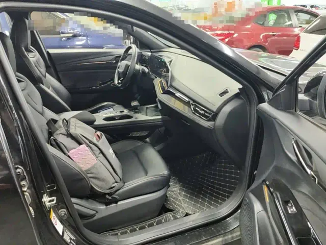 Changan X5 Plus — Фото автомобиля 10