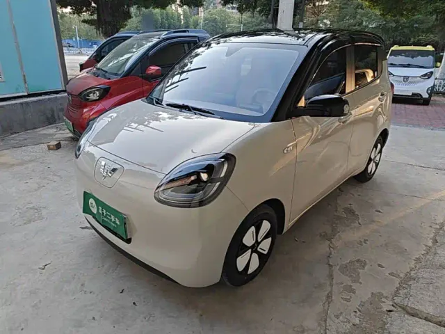 Фотография автомобиля — Wuling Hongguang Mini EV