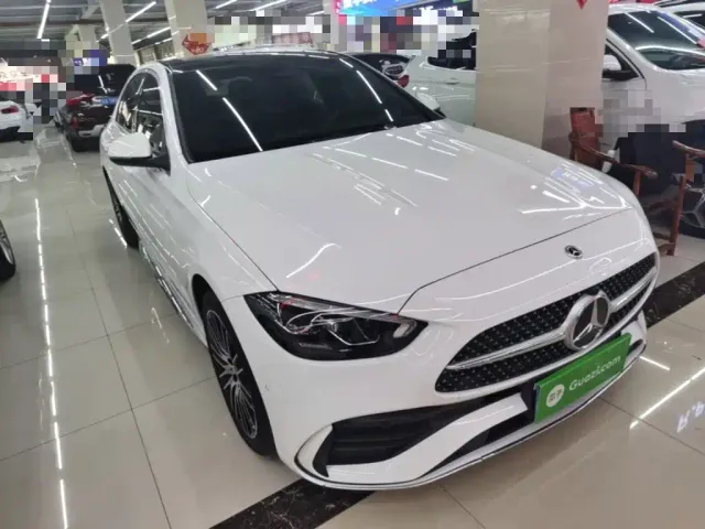 Mercedes-Benz C-Class — Фото автомобиля 3