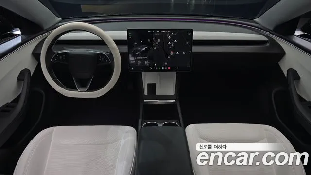 Tesla Model 3 — Фото автомобиля 7