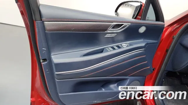 Genesis GV80 — Фото автомобиля 22