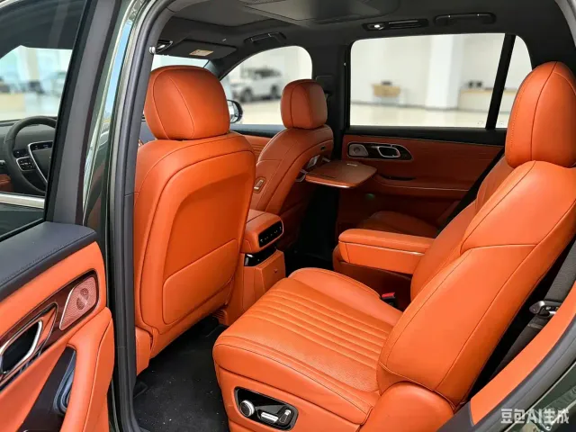 Geely Galaxy M9 — Фото автомобиля 7