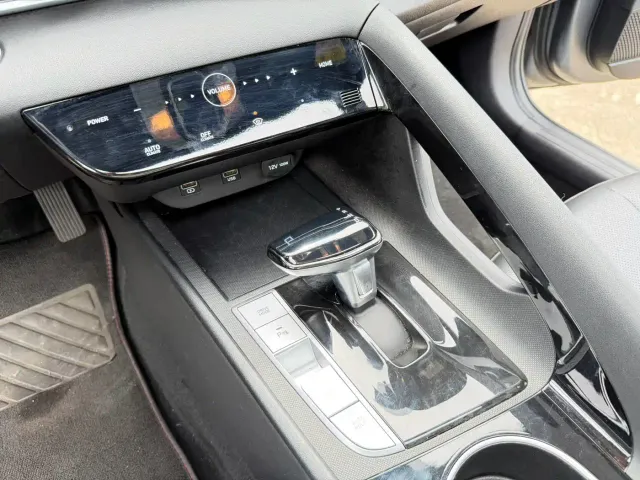 Hyundai Elantra — Фото автомобиля 17