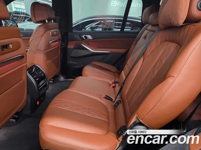 BMW X7 G07 — Фото автомобиля 10